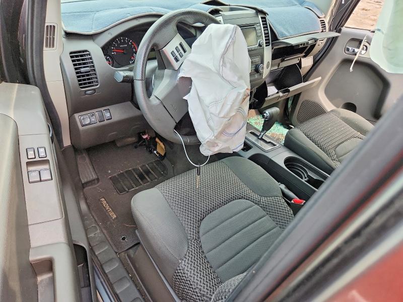 2017 NISSAN FRONTIER SV V6 — Фото 8 из 12