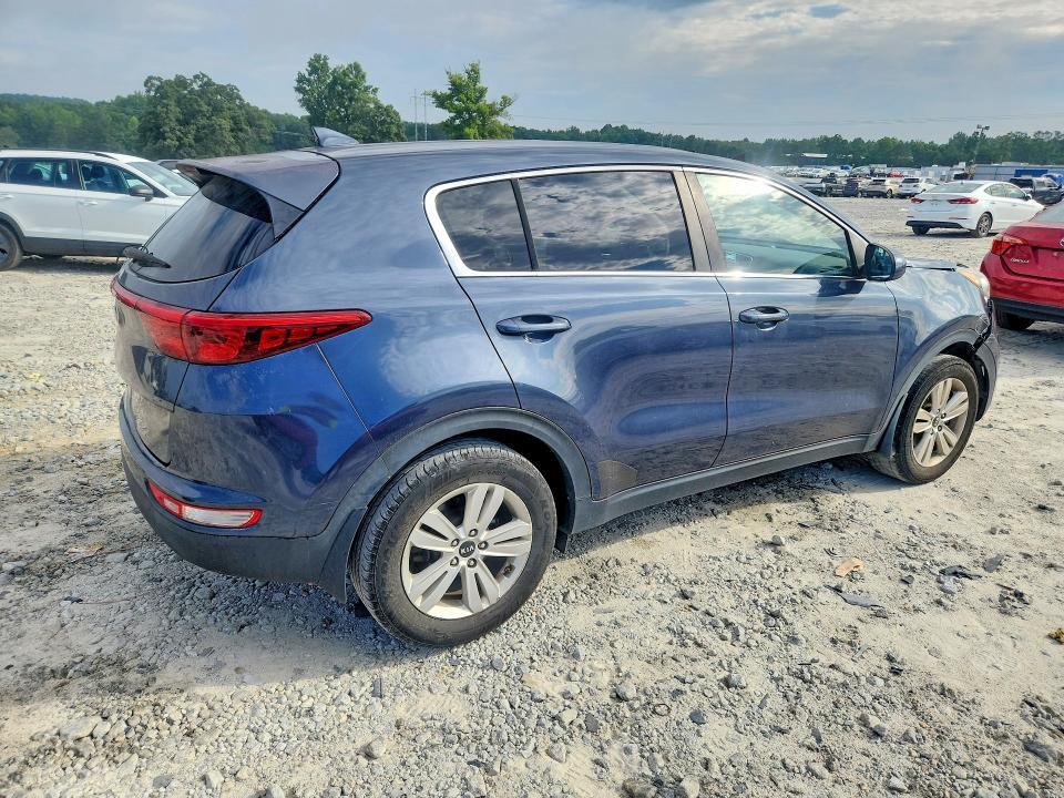 2017 KIA SPORTAGE LX — Фото 3 из 12