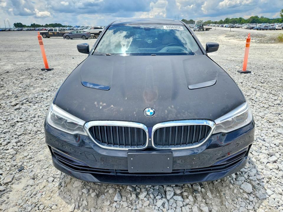 2017 BMW 540 XI — Фото 5 из 12