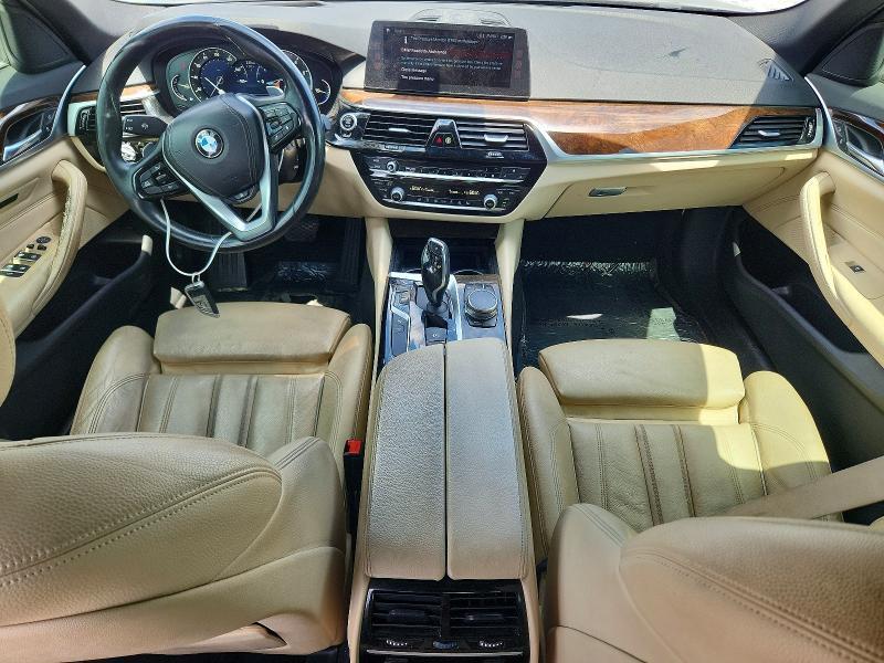 2017 BMW 540 XI — Фото 8 из 12
