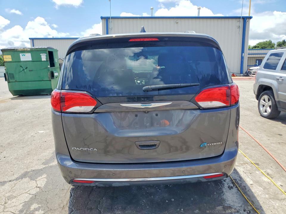 2017 CHRYSLER PACIFICA EHYBRID PLATINUM — Фото 6 из 13