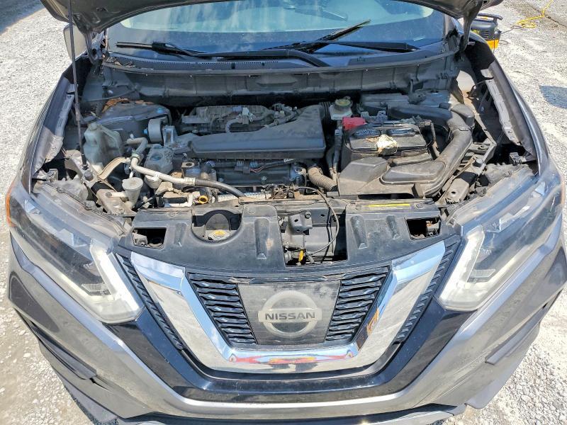 2017 NISSAN ROGUE SV — Фото 11 из 12