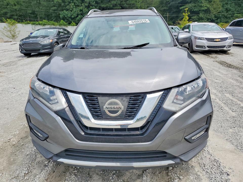 2017 NISSAN ROGUE SV — Фото 5 из 12
