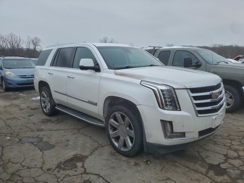 2016 CADILLAC ESCALADE LUXURY — Фото 4 из 13