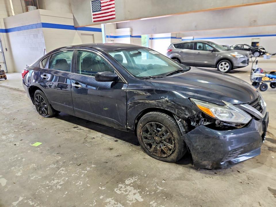 1N4AL3AP3GC174183 2016 NISSAN ALTIMA photo no. 4