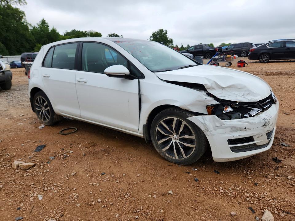 2016 VOLKSWAGEN GOLF S/SE — Фото 4 из 12