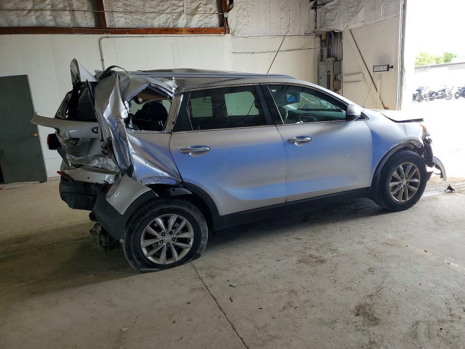 2016 KIA SORENTO LX — Фото 3 из 13