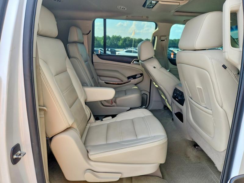 2016 GMC YUKON XL DENALI — Фото 11 из 14