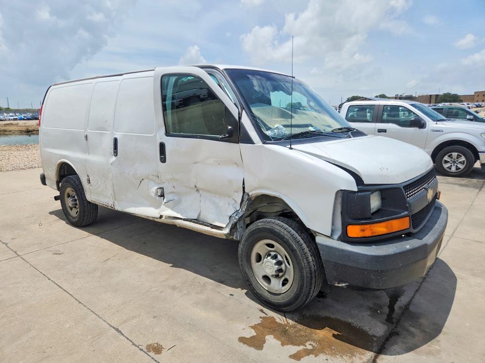 2016 CHEVROLET EXPRESS G2500 — Фото 4 из 13