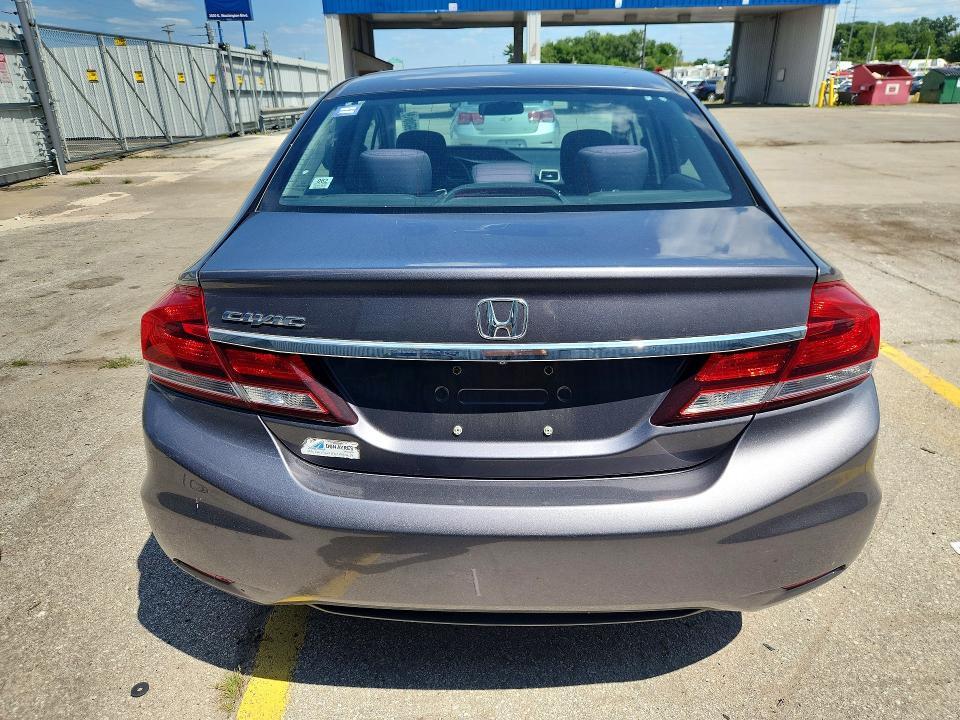 2015 HONDA CIVIC LX — Фото 6 из 12