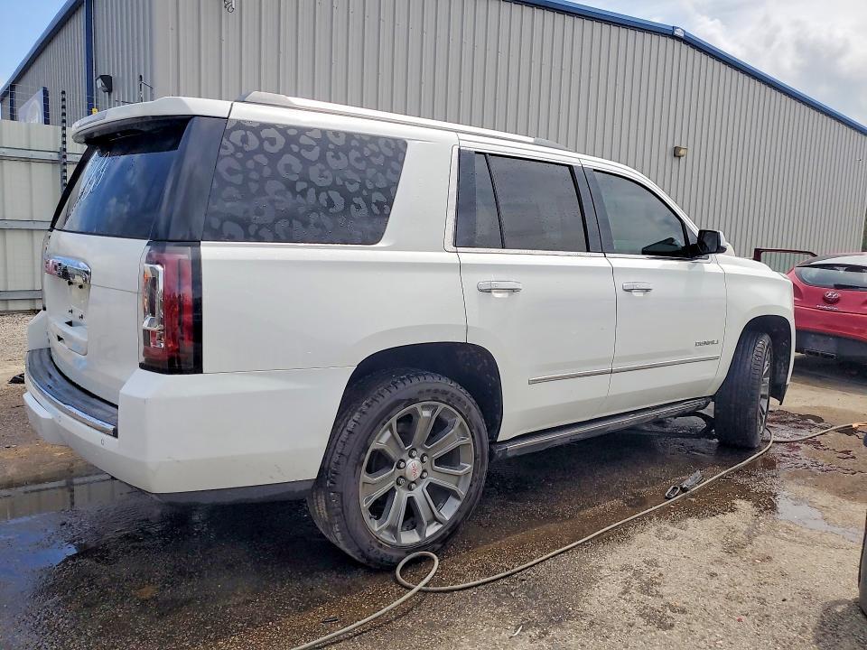 2015 GMC YUKON DENALI — Фото 3 из 13