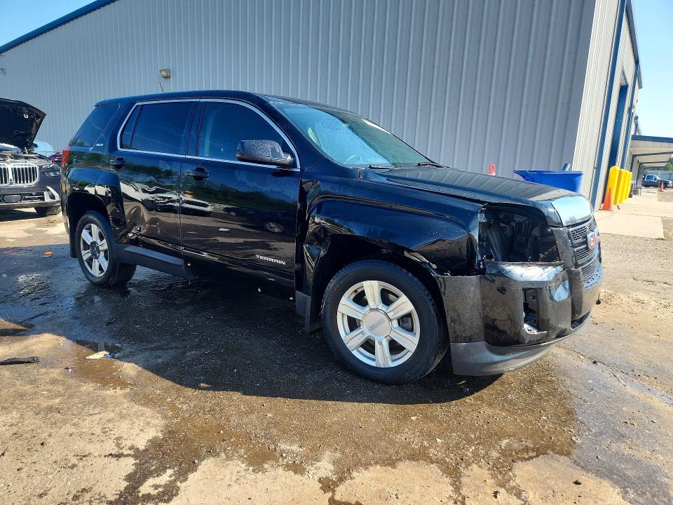 2015 GMC TERRAIN SLE — Фото 4 из 13