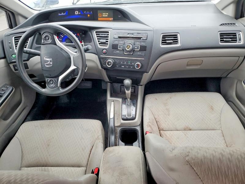 2015 HONDA CIVIC LX — Фото 8 из 12
