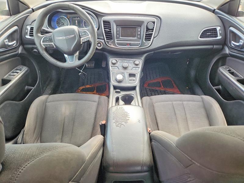 2015 CHRYSLER 200 LIMITED — Фото 8 из 12