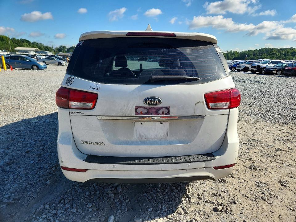 2015 KIA SEDONA L — Фото 6 из 13