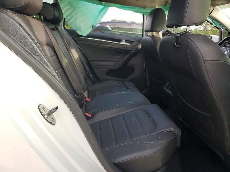 2015 VOLKSWAGEN GOLF SPORTWAGEN TDI S — Фото 10 из 12