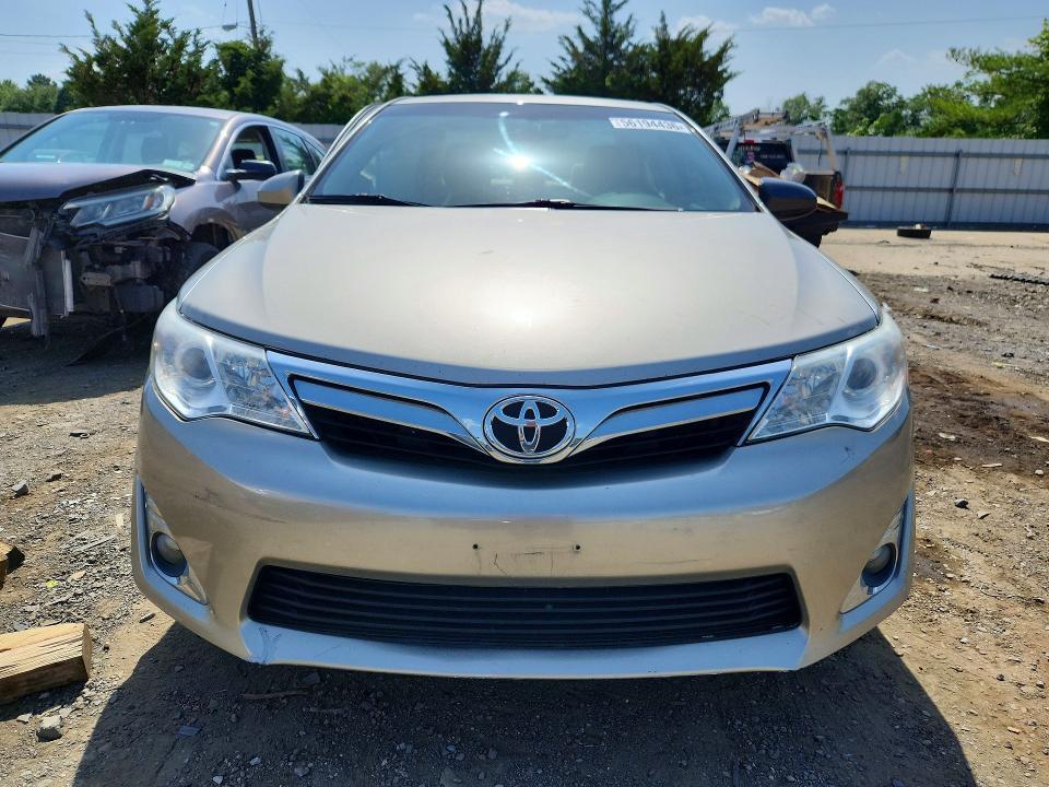 2014 TOYOTA CAMRY XLE — Фото 5 из 12
