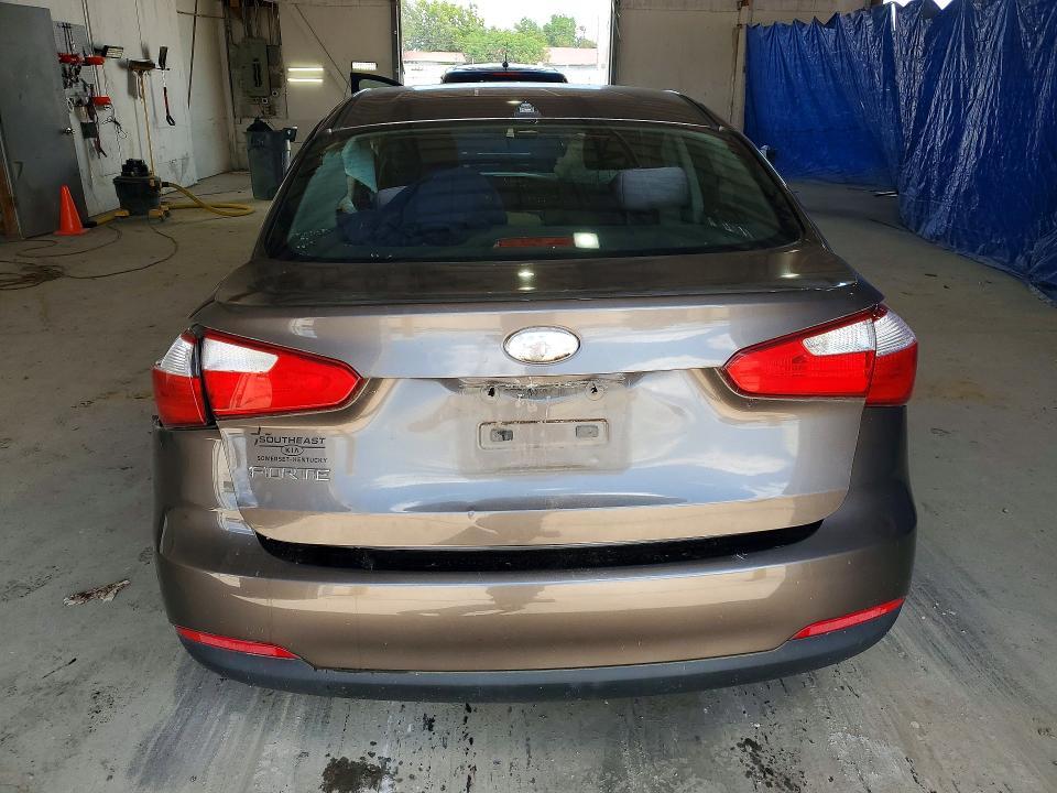 2014 KIA FORTE LX — Фото 6 из 12