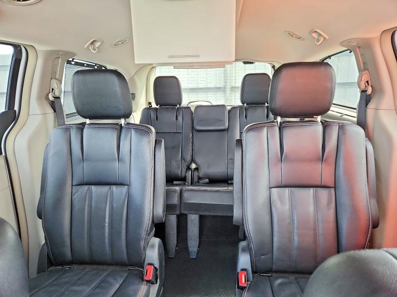 2014 CHRYSLER TOWN & COUNTRY TOURING — Фото 10 из 14