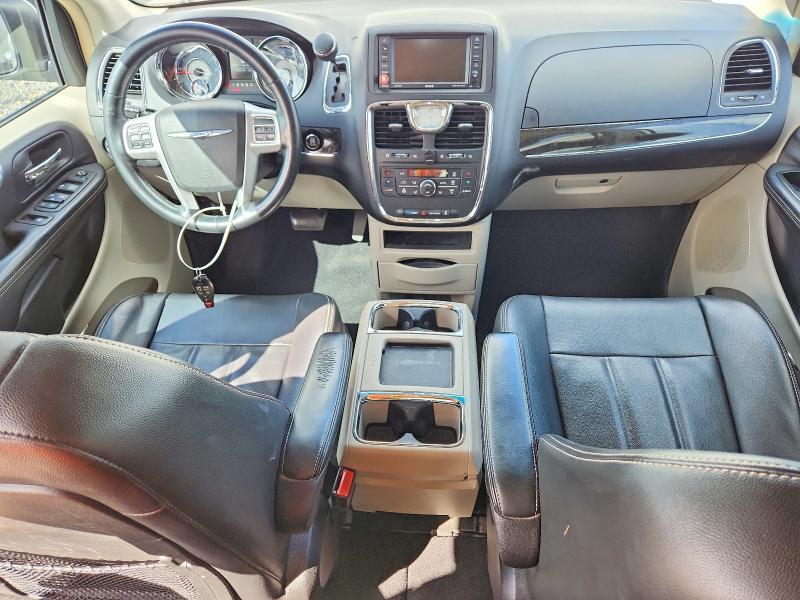 2014 CHRYSLER TOWN & COUNTRY TOURING — Фото 8 из 14