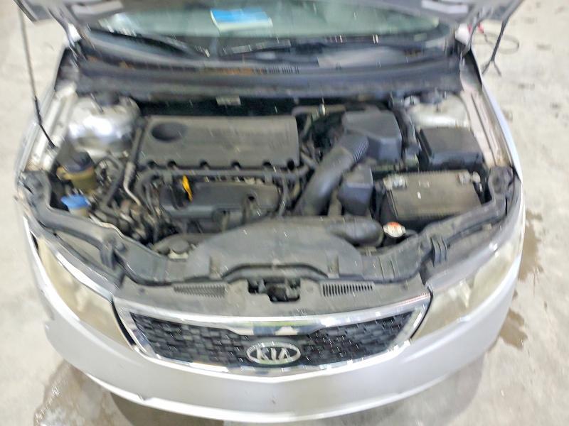 KNAFW4A36D5670327 2013 KIA FORTE photo no. 11
