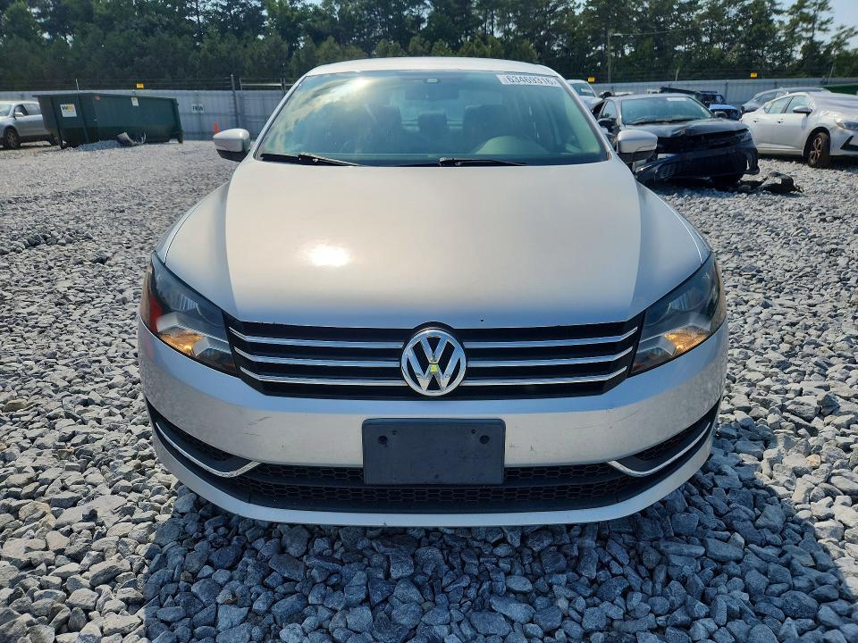 2013 VOLKSWAGEN PASSAT SE — Фото 5 из 12