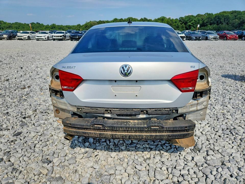 2013 VOLKSWAGEN PASSAT SE — Фото 6 из 12
