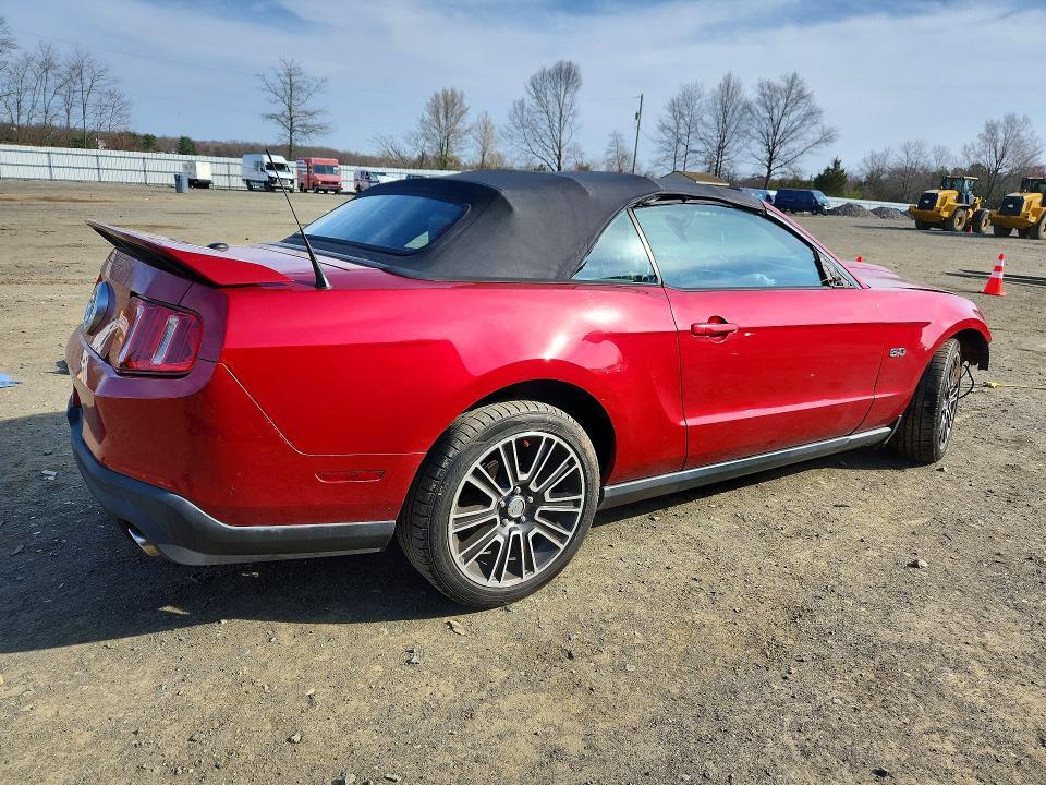 2012 FORD MUSTANG GT — Фото 3 из 12