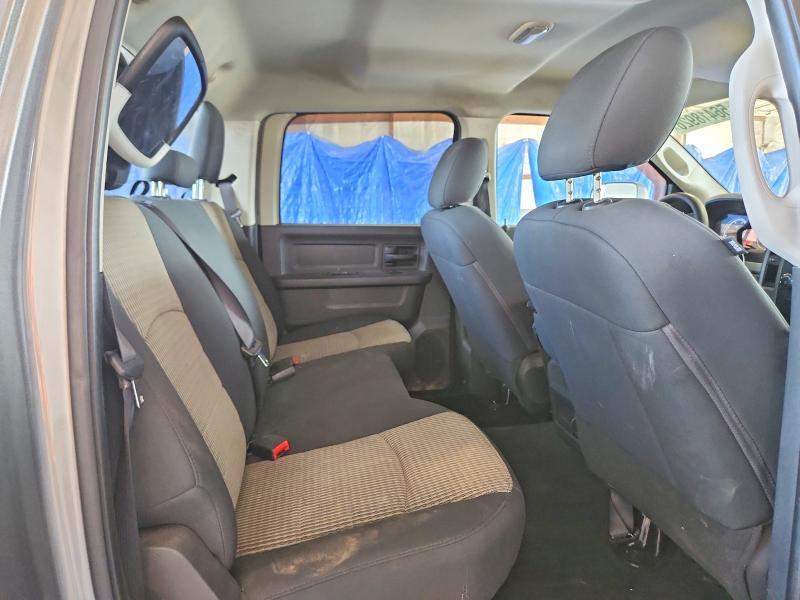 2012 DODGE RAM 2500 ST — Фото 10 из 12