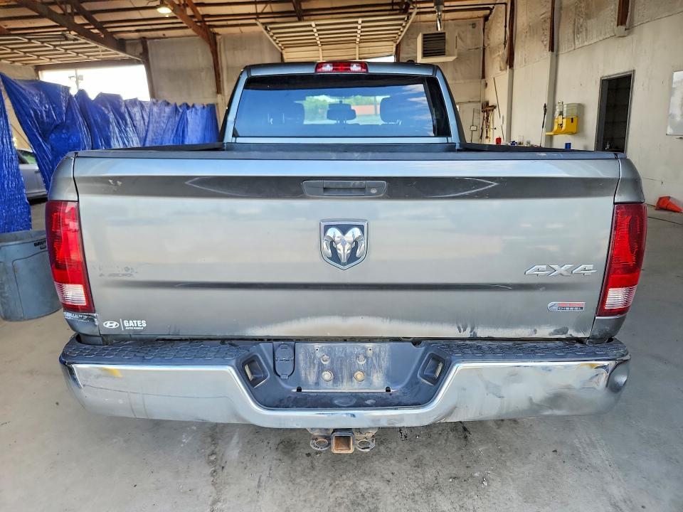 2012 DODGE RAM 2500 ST — Фото 6 из 12