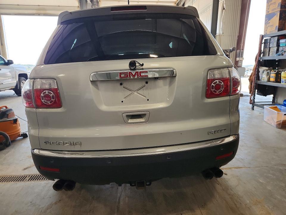 2012 GMC ACADIA — Фото 6 из 13