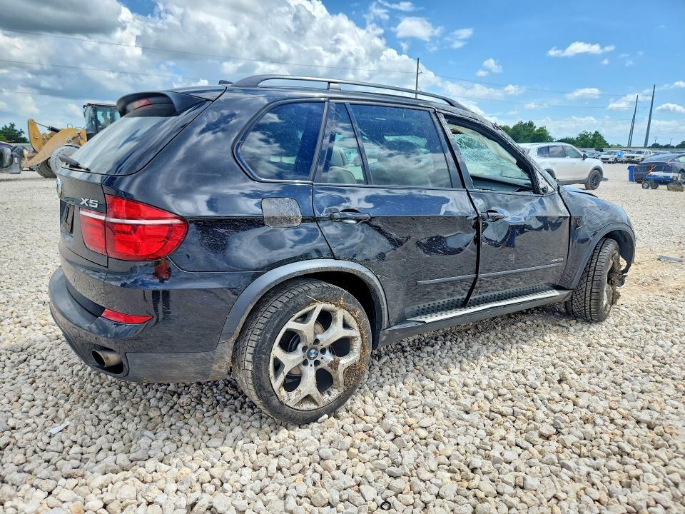 5UXZV4C55CL986182 2012 BMW X5 photo no. 3