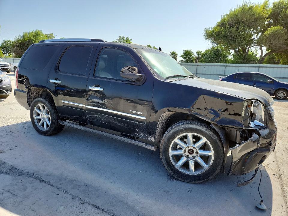 2012 GMC YUKON DENALI — Фото 4 из 12