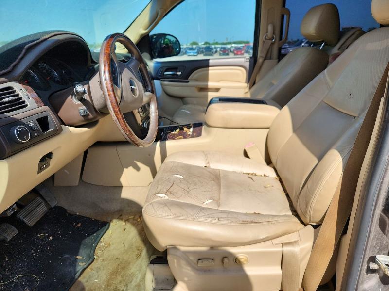 2012 GMC YUKON DENALI — Фото 7 из 12