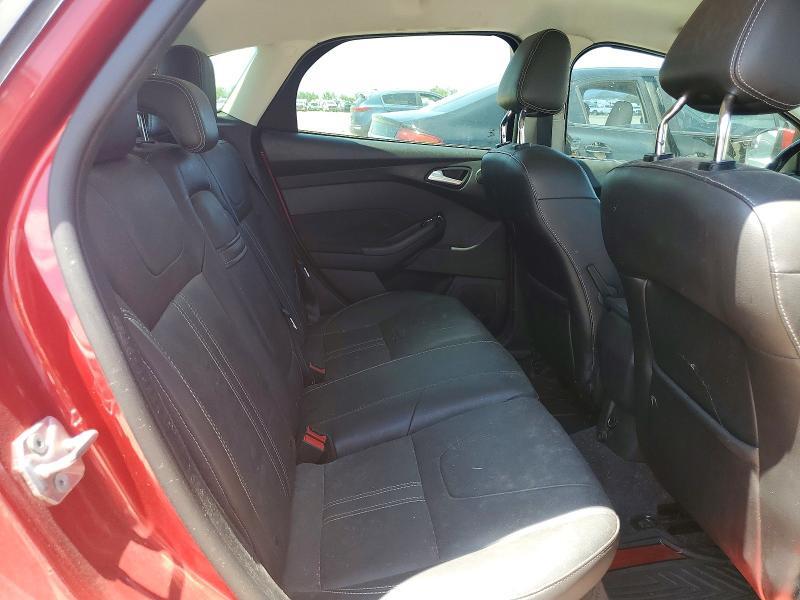 1FAHP3N20CL235176 2012 FORD FOCUS photo no. 10