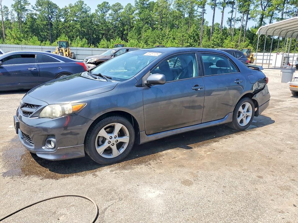 2011 TOYOTA COROLLA S