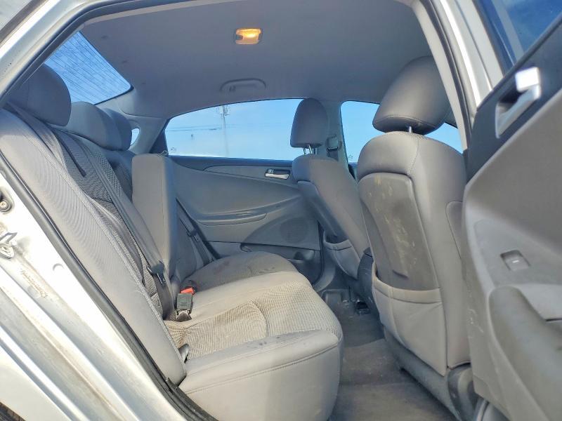 2011 HYUNDAI SONATA GLS — Фото 10 из 12