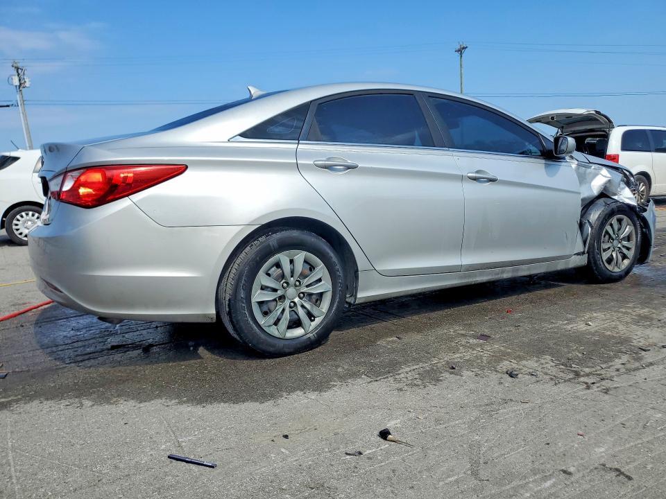 2011 HYUNDAI SONATA GLS — Фото 3 из 12