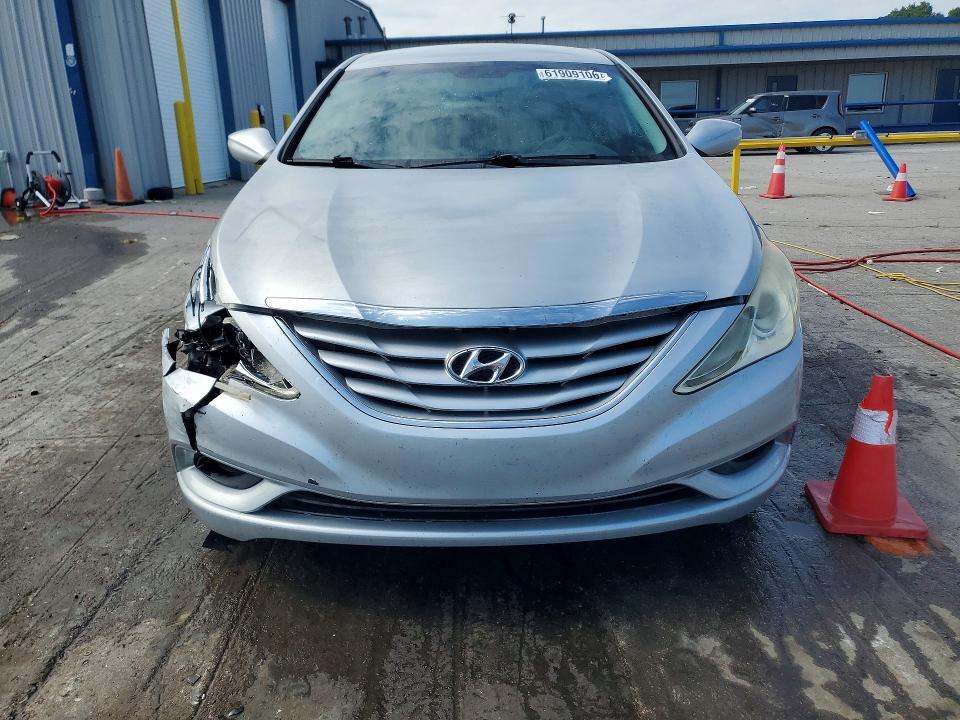 2011 HYUNDAI SONATA GLS — Фото 5 из 12