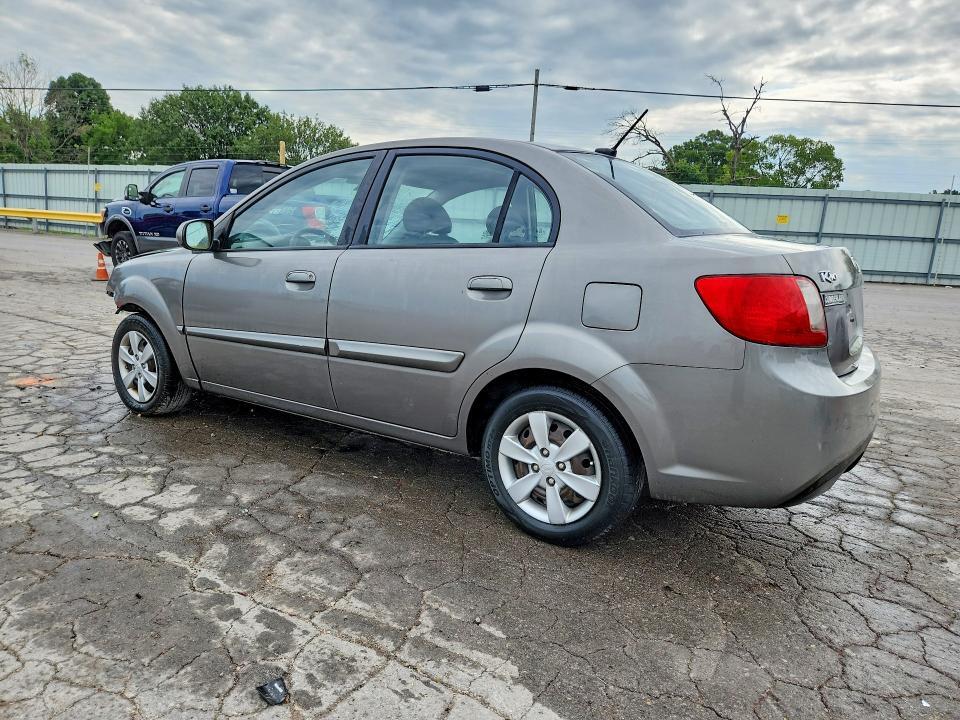 KNADH4A33B6944155 2011 KIA RIO photo no. 2