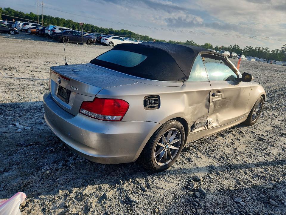 2011 BMW 128 I — Фото 3 из 12