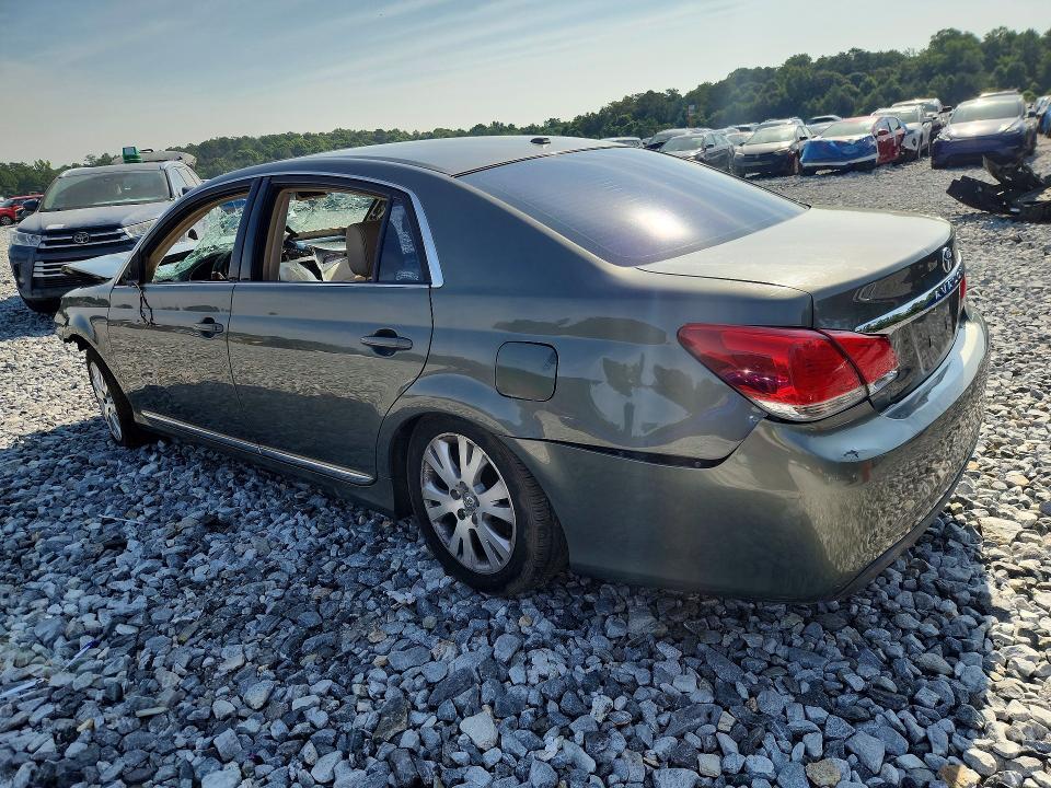2011 TOYOTA AVALON BASE — Фото 2 из 12