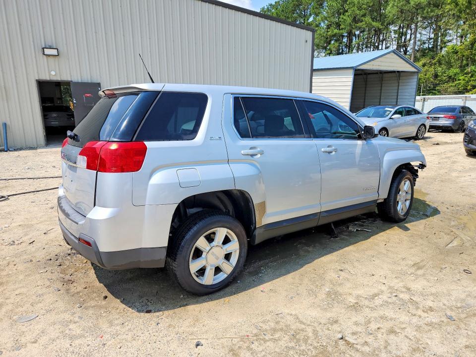 2CTALBEW7A6237845 2010 GMC TERRAIN photo no. 3