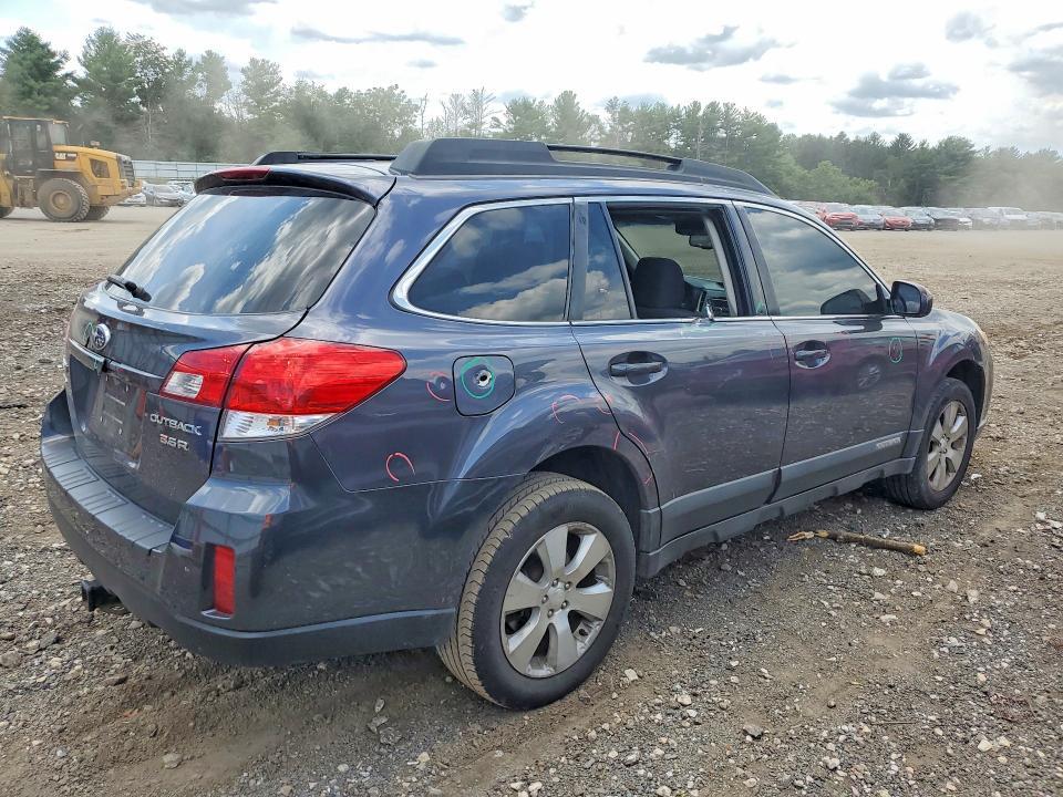 2010 SUBARU OUTBACK 3.6R PREMIUM — Фото 3 из 13