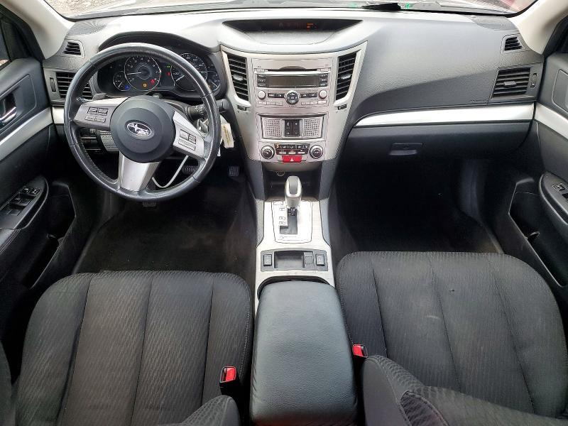 2010 SUBARU OUTBACK 3.6R PREMIUM — Фото 8 из 13