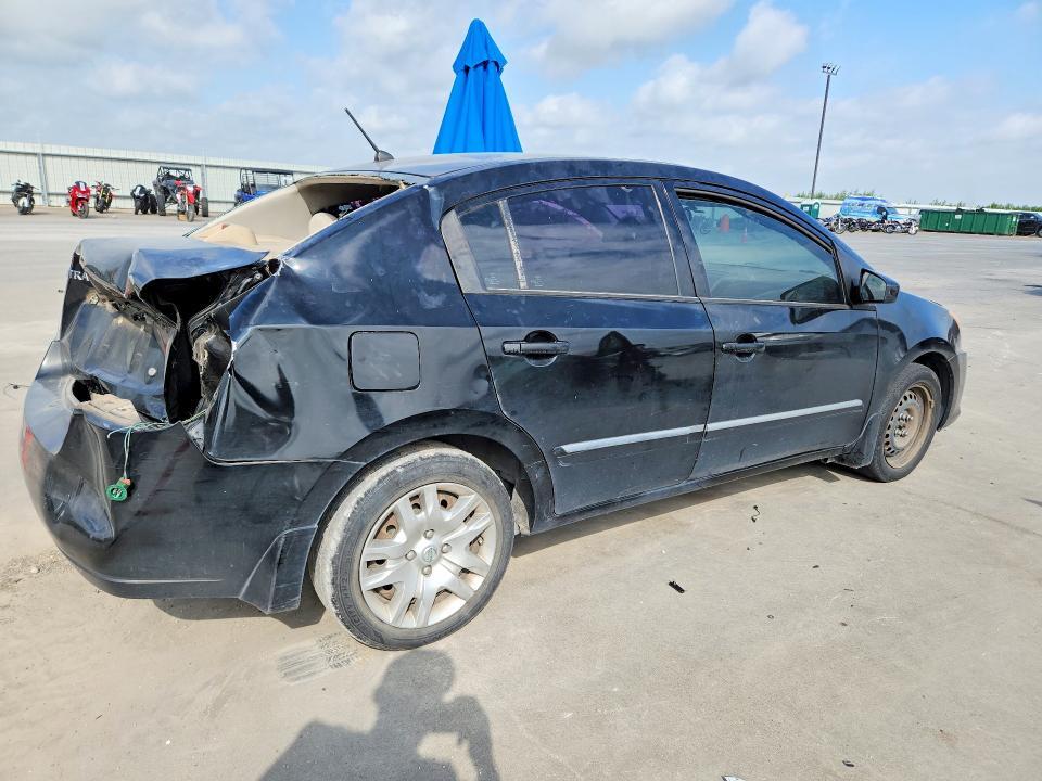 2010 NISSAN SENTRA 2.0 — Фото 3 из 12