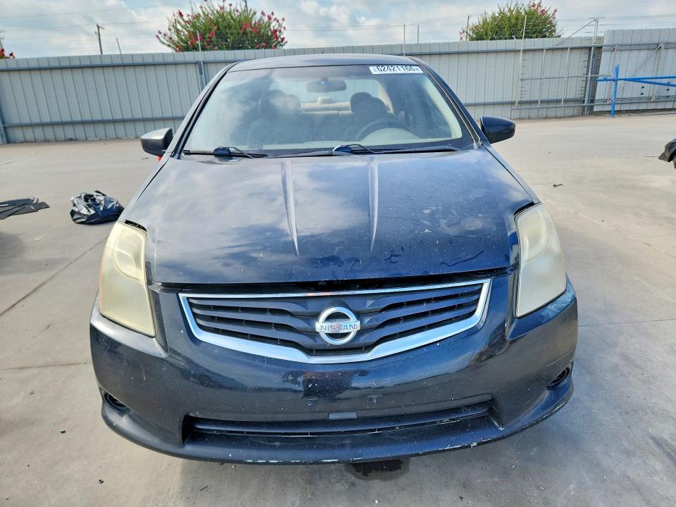 2010 NISSAN SENTRA 2.0 — Фото 5 из 12