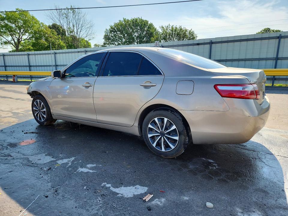 2009 TOYOTA CAMRY BASE — Фото 2 из 12