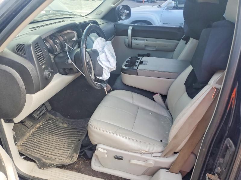 2009 CHEVROLET SILVERADO C1500 LT — Фото 7 из 12
