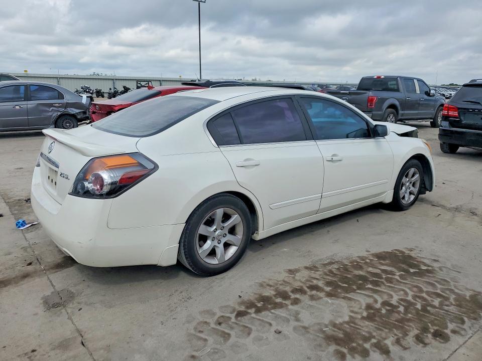 2009 NISSAN ALTIMA 2.5 — Фото 3 из 12